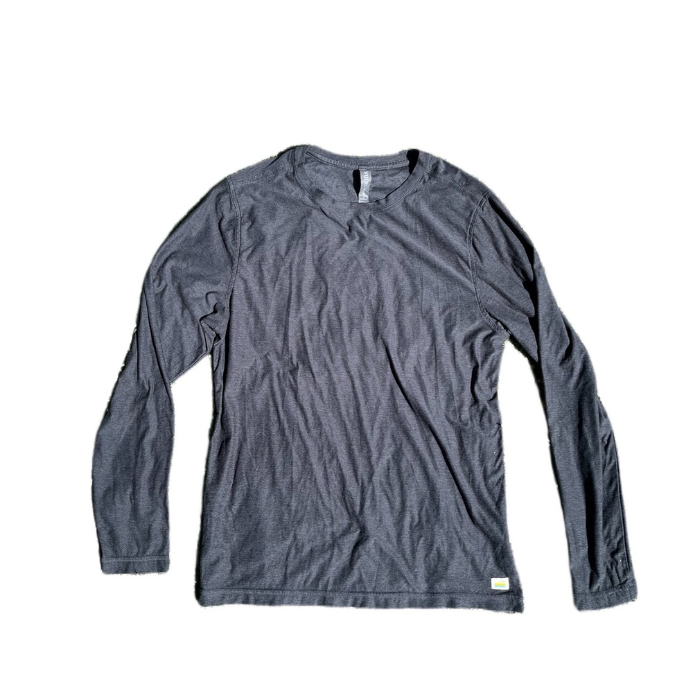 Vuori Slate Women’s Gray Long Sleeve Top